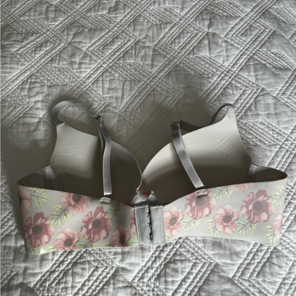 Vince Camuto Gray & Pink Floral Lightly Lined Floral Push Up Bra 36B EUC